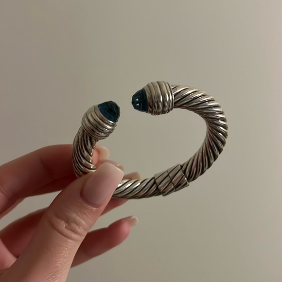 David Yurman Cable Bracelet in Blue Topaz (10mm) - Picture 3 of 5